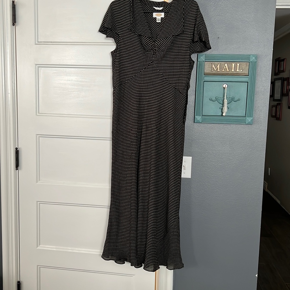 Talbots 100% silk casual dress with lining